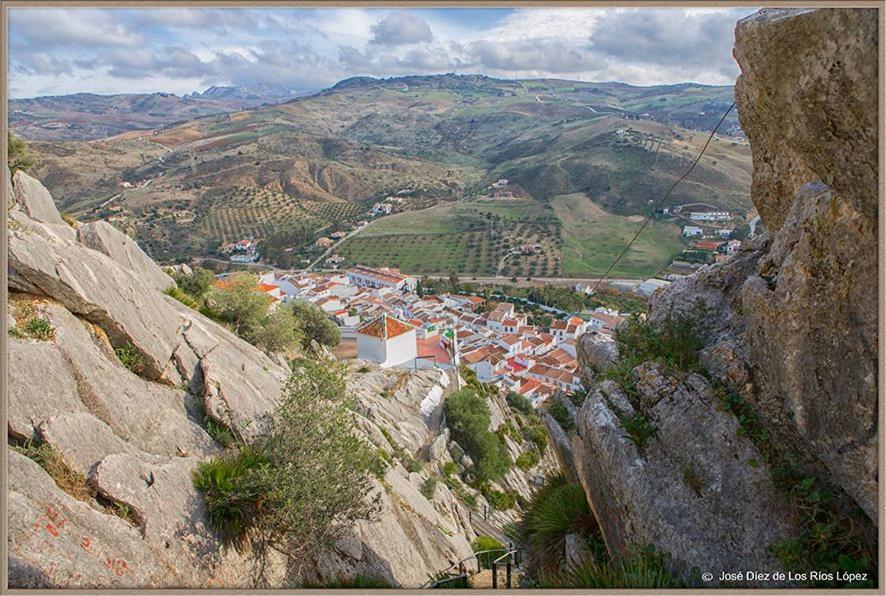 Casa Angelita Caminito Del Rey, Duplex Con Terraza En El Centro De Andalucia Pension Valle de Abdalagís Buitenkant foto